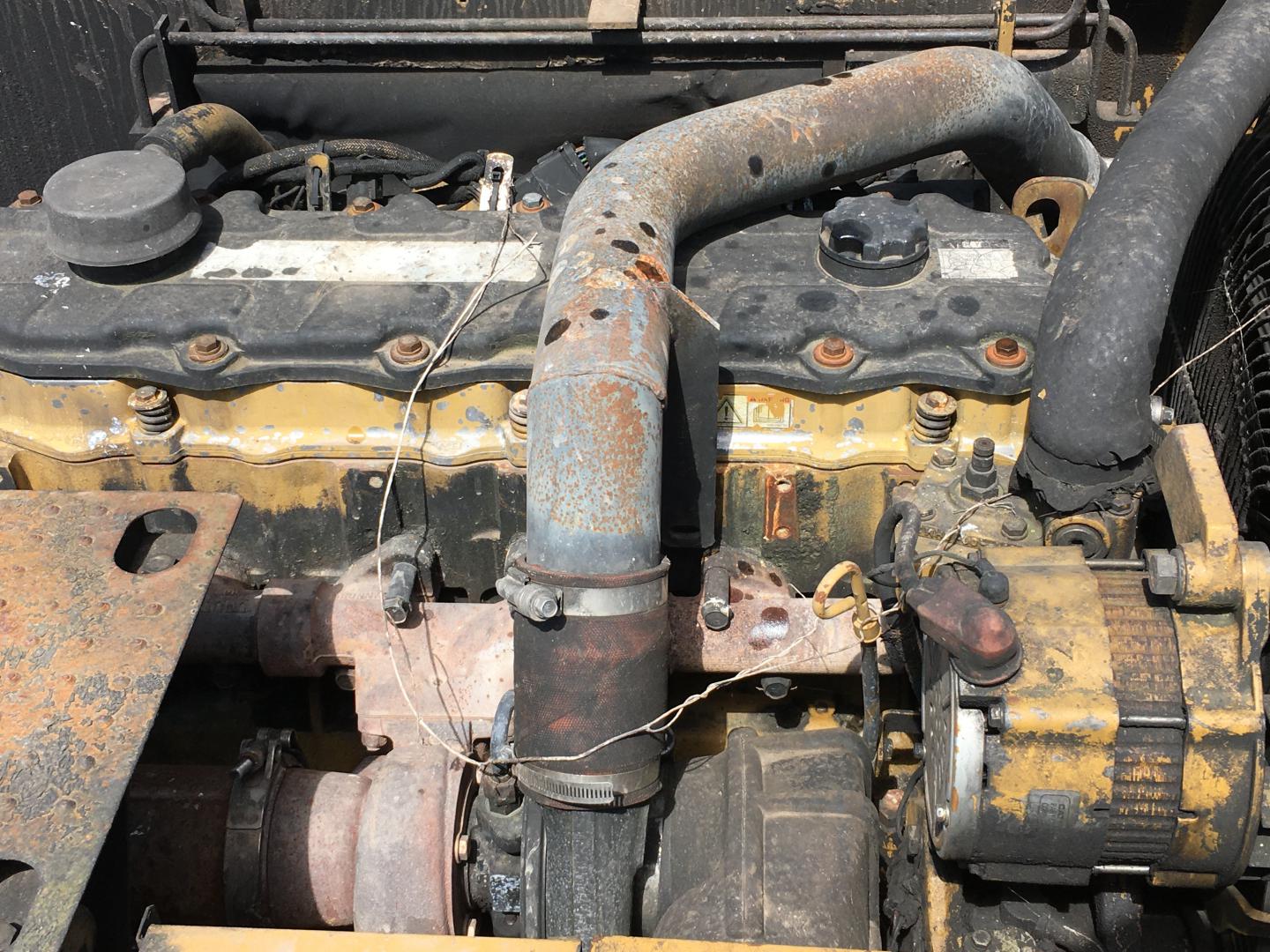 ./imagenes/INVOICE/2019/16931/EXCAVADORA CAT 325D (37).JPG